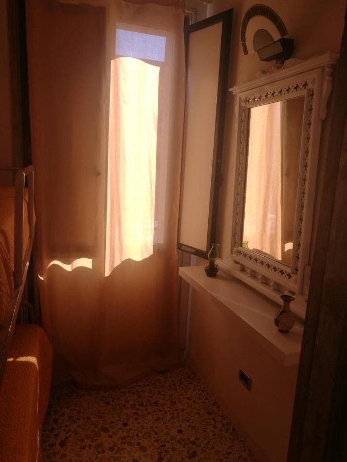 A Due Passi Dal Porto Lägenhet Trapani Exteriör bild
